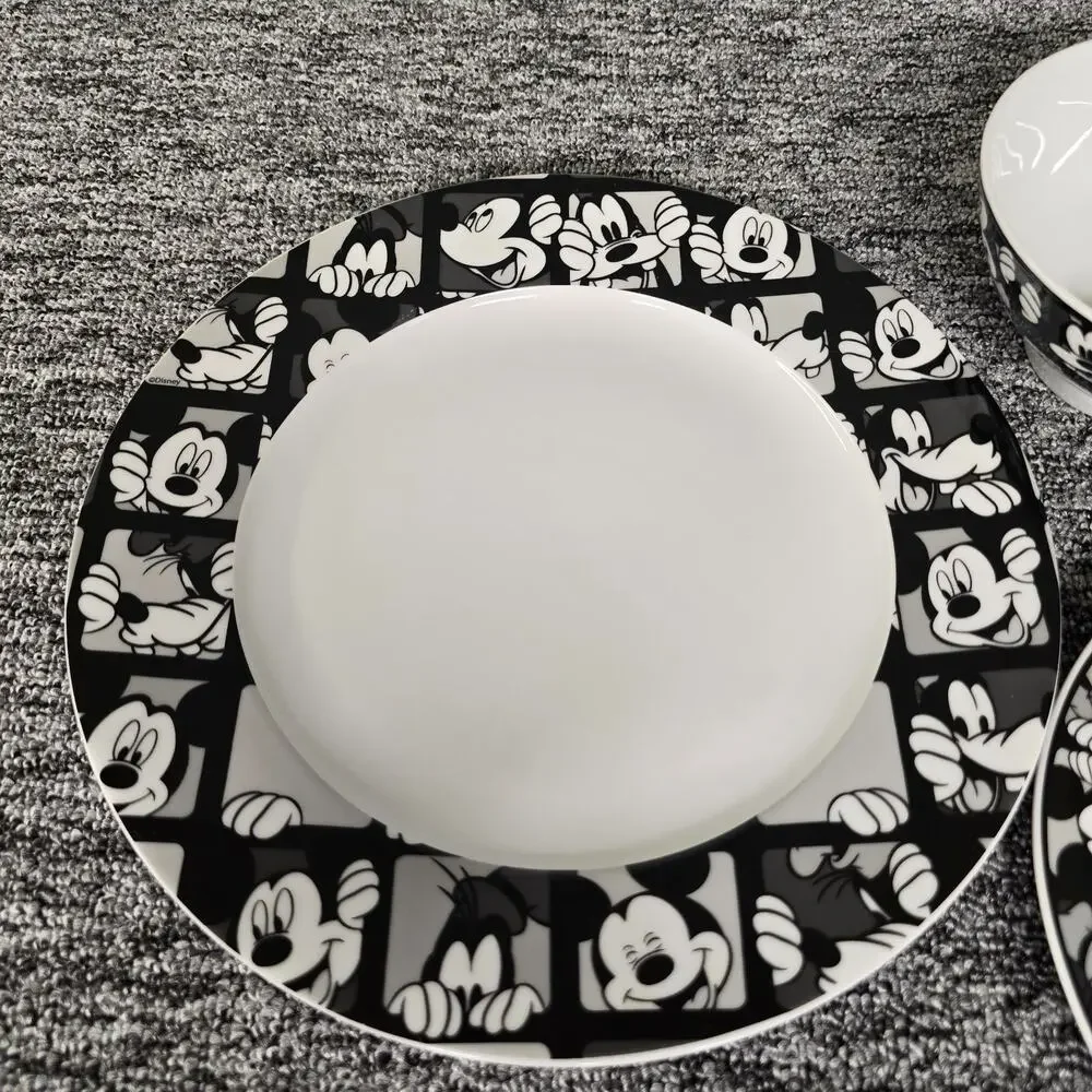 Disney Mickey Mouse & Goofy Grid Dinnerware Set 3 Piece Black & White